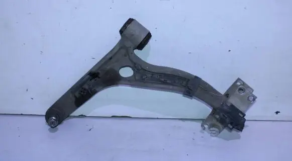 Mercedes-Benz CLA C117 X117 W117 Front lower control arm/wishbone