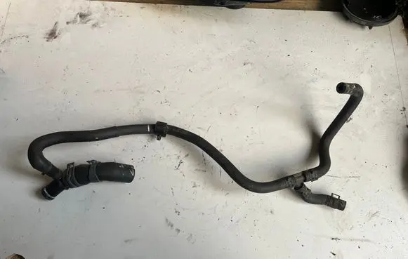 Skoda Citigo Engine coolant pipe/hose 1S0122447G 1K0121087B 5Q0121087F