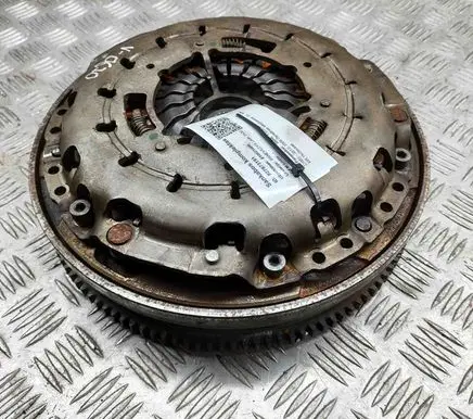 BMW 1 E81 E87 Clutch set kit 7567830 1240589