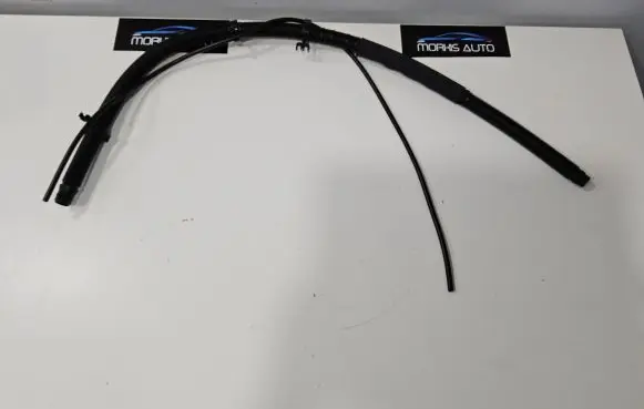 BMW i8 Windshield washer fluid hose 61667310788 7310788
