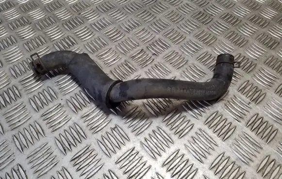 KIA Sorento Engine coolant pipe/hose