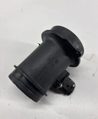 Audi A6 S6 C6 4F Mass air flow meter 059906461K