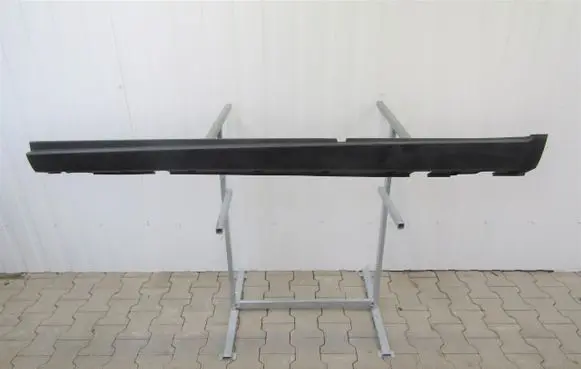 KIA Sorento Front sill (body part) 