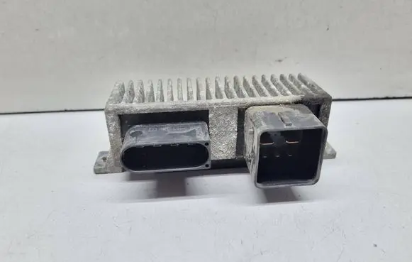 Nissan X-Trail T32 Glow plug pre-heat relay 8200558438