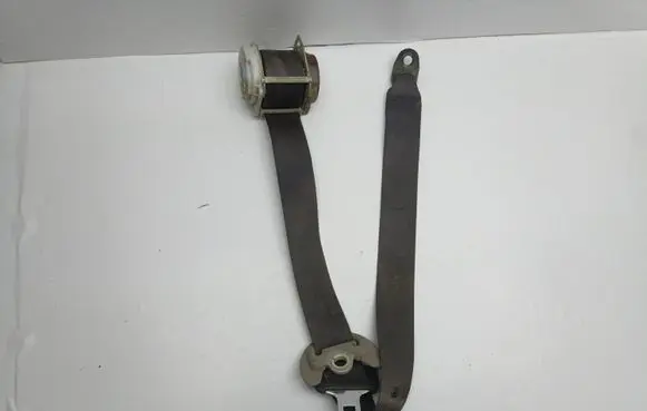 Subaru B9 Tribeca Rear seatbelt 209302