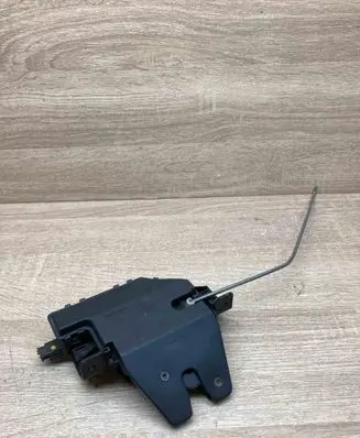 BMW 1 E81 E87 Tailgate/trunk/boot lock/catch/latch 8196401