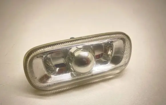 Audi A6 S6 C6 4F Front fender indicator light 8E0949127