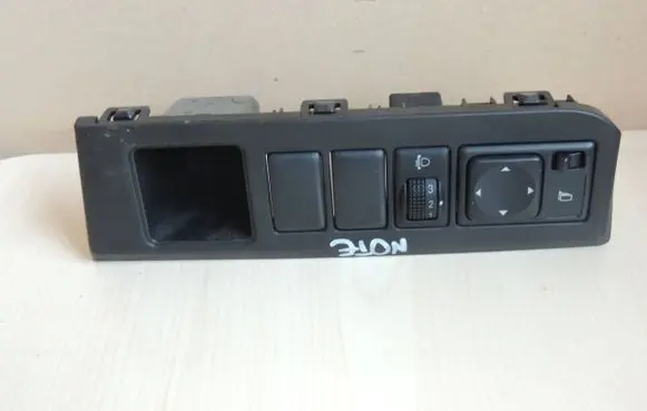 Nissan Note (E11) Light switch 0000699799