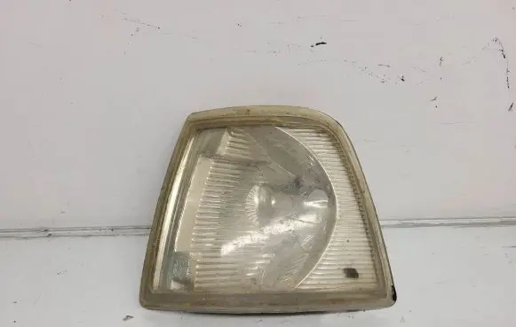 Audi 80 90 S2 B4 Front indicator light 074477505R