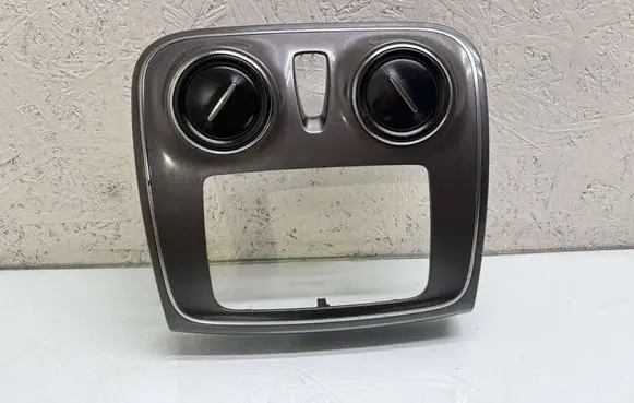 Dash center air vent grill