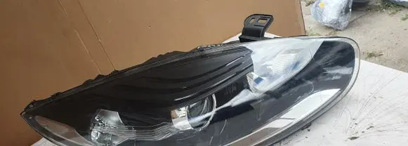 Renault Megane III Headlight/headlamp 260106128R