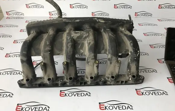 BMW 7 E38 Intake manifold 1427618