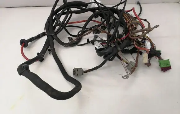 Mercedes-Benz E W212 Engine installation wiring loom A2128002615 A2124404233