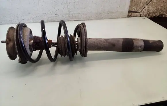 Toyota Corolla Verso E121 Front shock absorber/damper 6768797 105413 V6133TB