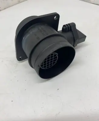 Volkswagen Sharan Mass air flow meter 038906461C 0281002757