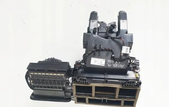 Opel Astra J Interior heater climate box assembly 