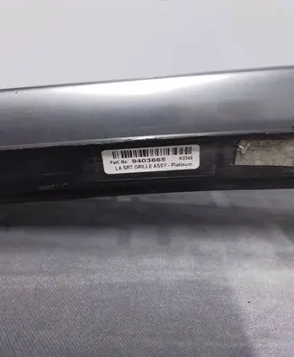 Dodge Challenger Front bumper upper radiator grill 68259754AD 9403665 68259754AA