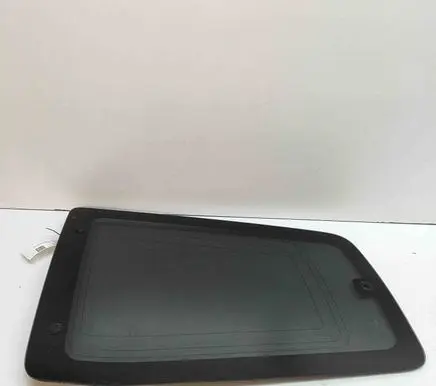 Mitsubishi Pajero Rear side window 6121A209