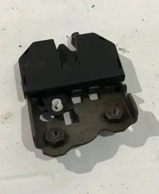 BMW 3 E46 Seat back rest lock catch 82090369