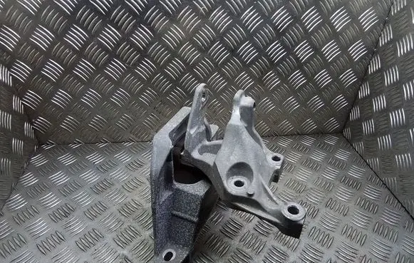 Citroen Jumpy Engine mount bracket 4A110010