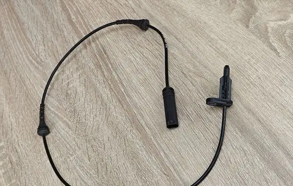 BMW X4 G02 ABS rear brake sensor 6895659
