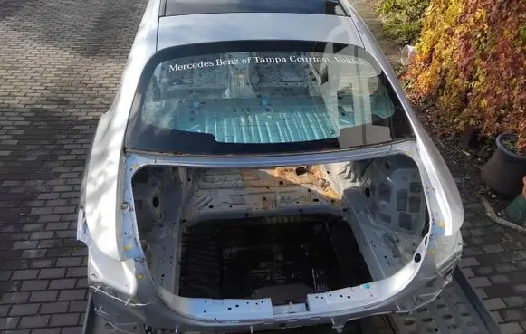 Mercedes-Benz E W214 Front piece kit W2145555
