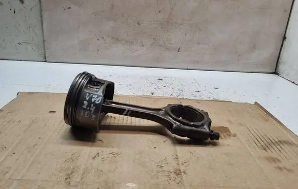 Volvo V70 Piston with connecting rod 83L38