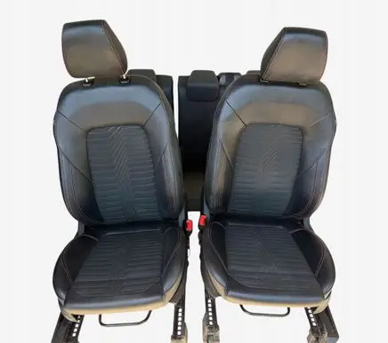 Ford Puma Seat set 