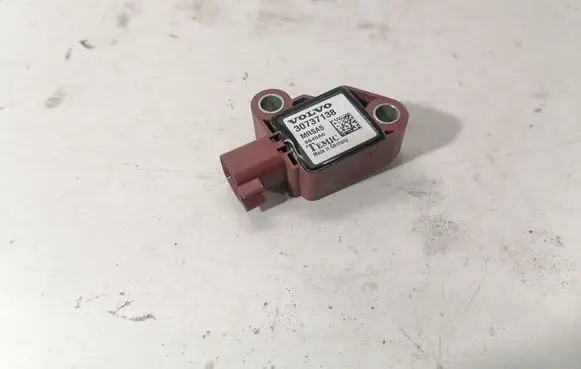 Volvo V70 Airbag deployment crash/impact sensor 30737138