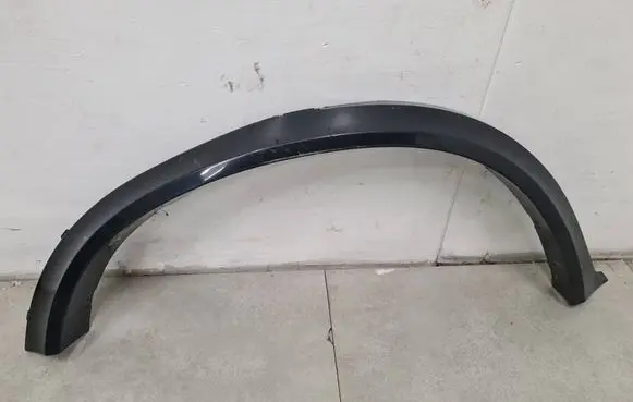 BMW X5 E70 Rear arch trim 51778036652 10503410