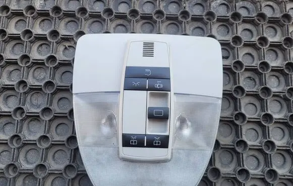 Mercedes-Benz A W169 Headlining lighting console trim A1698201523 1136203430 2JM00883181