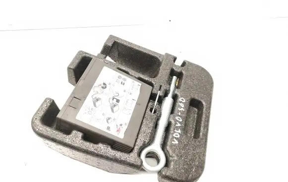Volvo S60 Tool set 