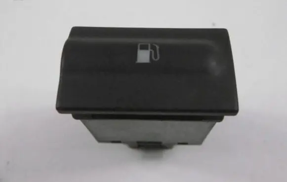 Skoda Octavia Mk2 (1Z) Fuel tank opening switch 1U0959833C