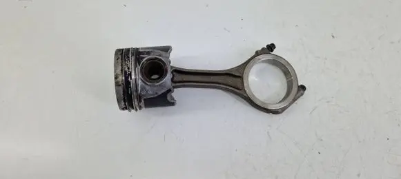 Audi Q7 4M Piston with connecting rod 059CB DHX