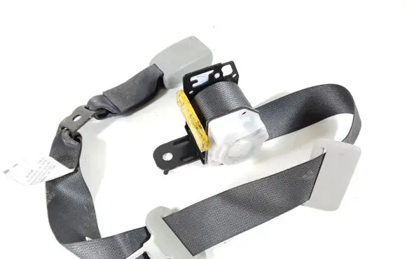 Lexus IS 220D-250-350 Middle seatbelt (rear) 73470-53050