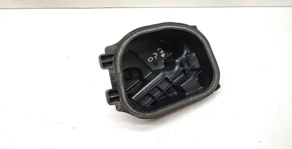 BMW 3 E90 E91 Headlight/headlamp dust cover