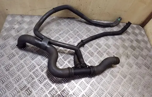 Nissan NV400 Engine coolant pipe/hose 1800446415
