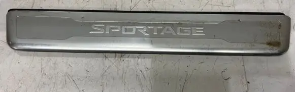 KIA Sportage Front sill trim cover 858833U010 858833U000WK