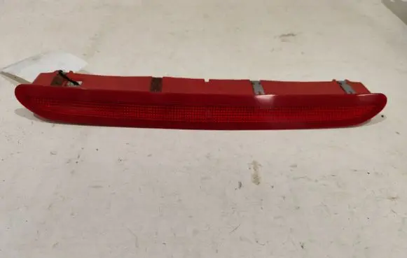 Volkswagen PASSAT B6 Third/center stoplight 1K6945097A
