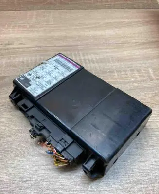 Ford Mondeo Mk III Comfort/convenience module 96GP15K600DB