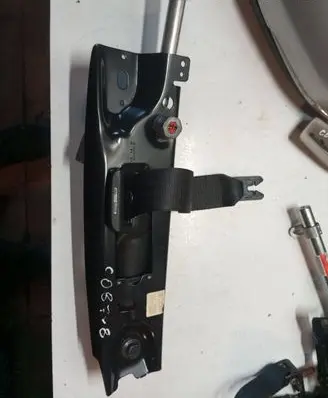 Volvo S80 Front seatbelt 39811480