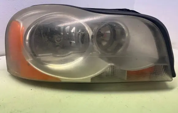 Volvo XC90 Headlight/headlamp 30764400 89901034 M3133150