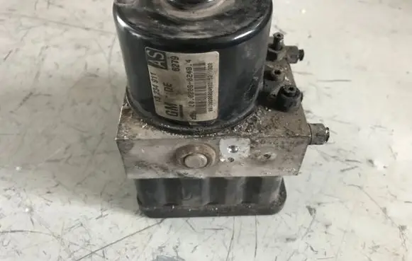 Opel Zafira B ABS Pump 13234911