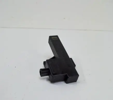 Audi A8 S8 D4 4H Keyless system antenna 8K0907247