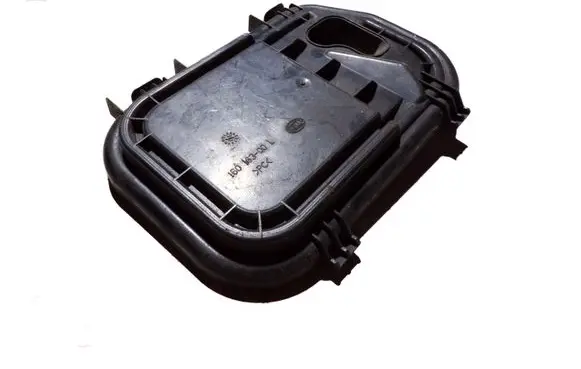 Audi A6 S6 C6 4F Headlight/headlamp dust cover 16016300 16016300L