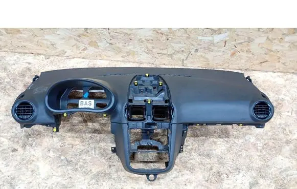 Opel Corsa D Dashboard 