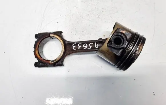 Volvo S40, V40 Piston with connecting rod