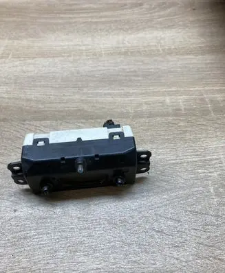 Ford Focus Clock 98AB15000CCW