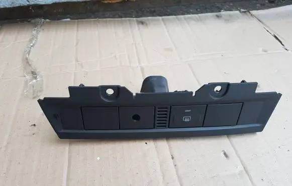 Ford Focus Electric window control switch