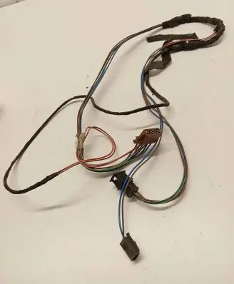 Volkswagen Transporter - Caravelle T4 EUR ISO radio connector 357035447A 191905231A 191972732